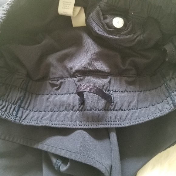 Lululemon Hottie Hot Short II 2.5" Navy - Picture 8 of 12